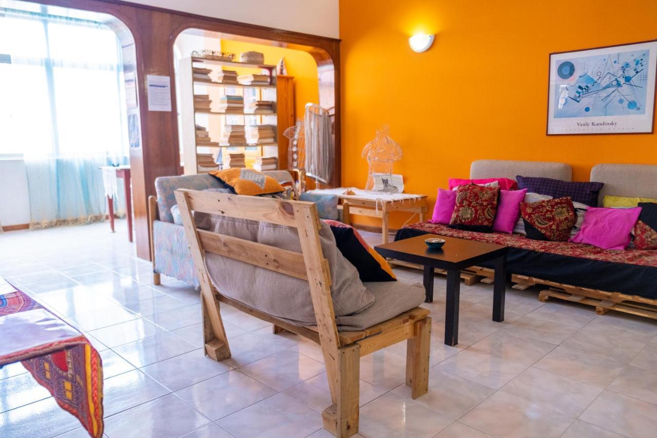 Simabo'S Backpackers' Hostel Mindelo Dış mekan fotoğraf