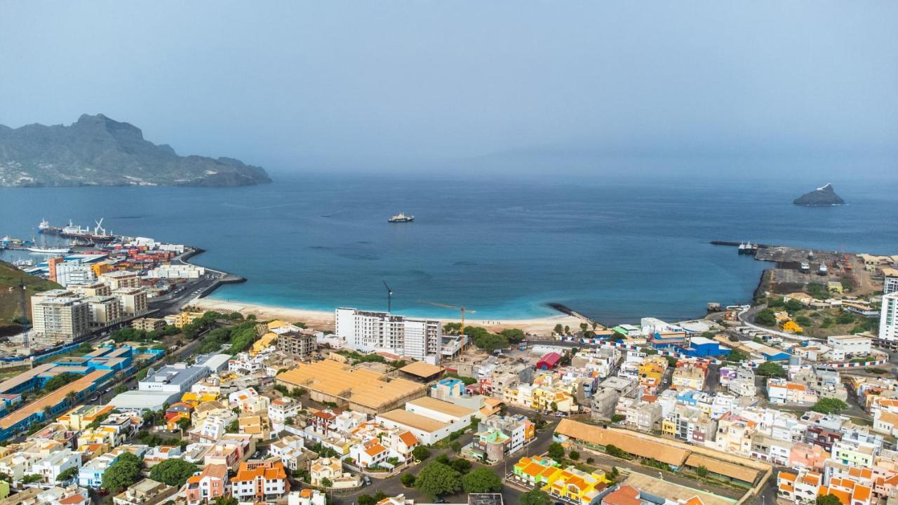 Simabo'S Backpackers' Hostel Mindelo Dış mekan fotoğraf