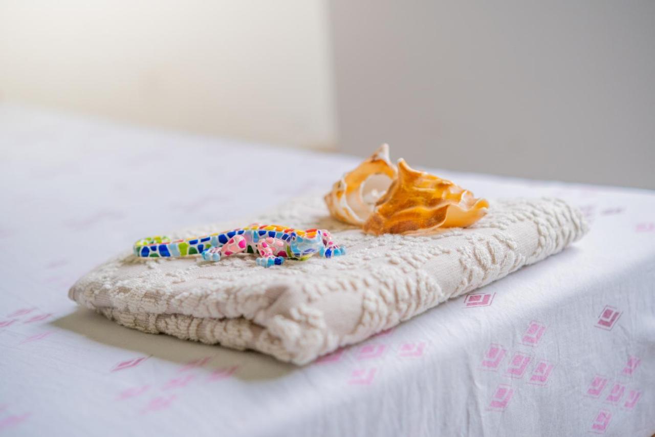Simabo'S Backpackers' Hostel Mindelo Dış mekan fotoğraf