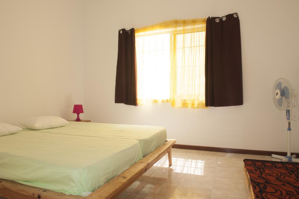 Simabo'S Backpackers' Hostel Mindelo Dış mekan fotoğraf