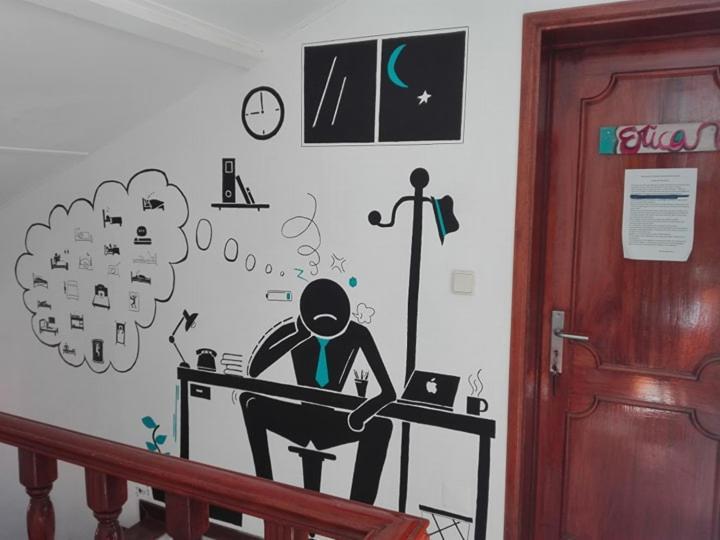 Simabo'S Backpackers' Hostel Mindelo Dış mekan fotoğraf